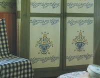 Шкаф в деревенском стиле